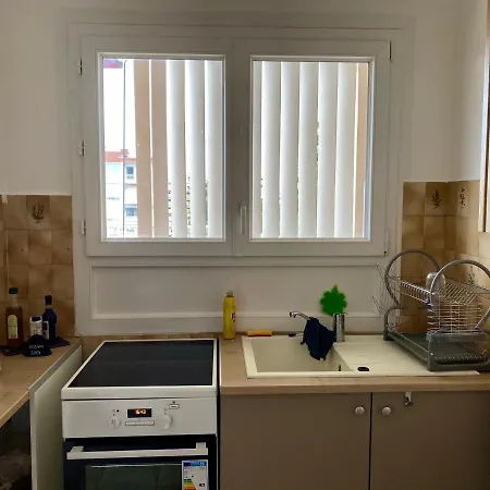 Apartment Studio With Terrasse, 5min Walking To The Croisette And Cannes